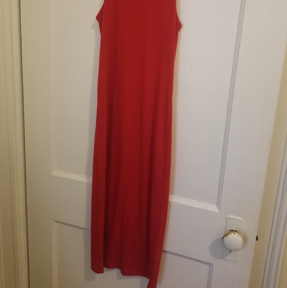 Long Red Express Dress - Picture 3 of 4